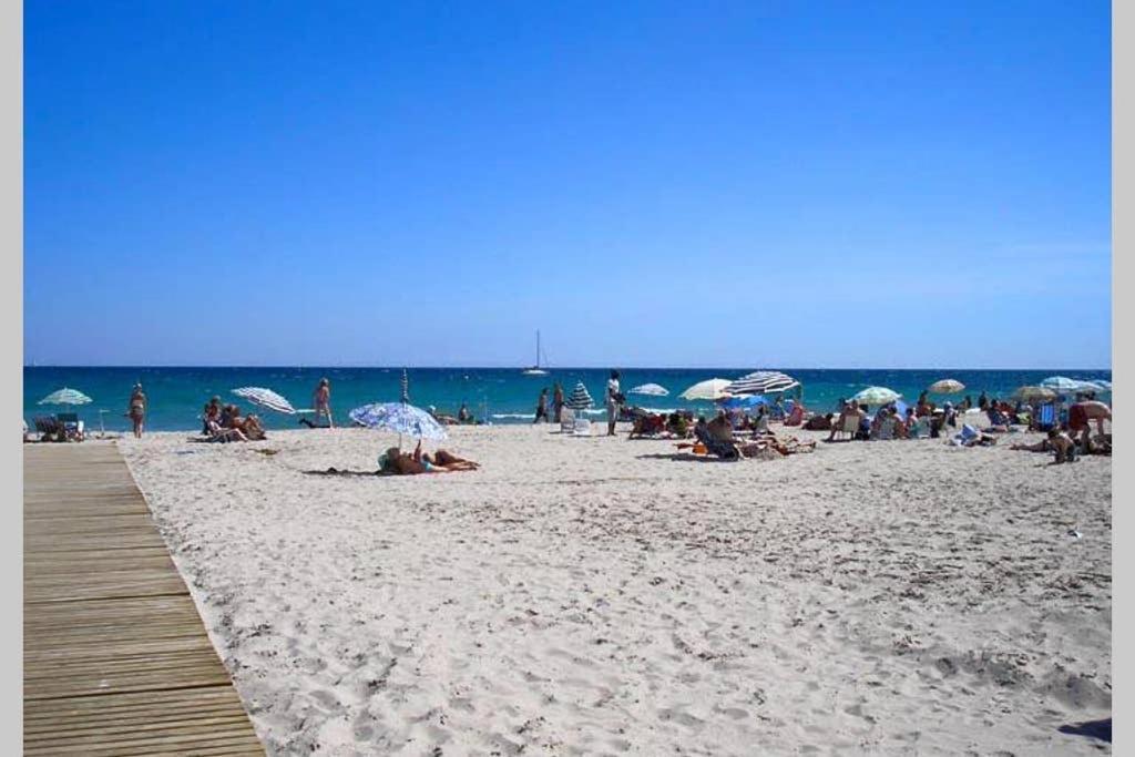 Lovely Apartment In Cabo Roig Near Beach أوريويلا المظهر الخارجي الصورة