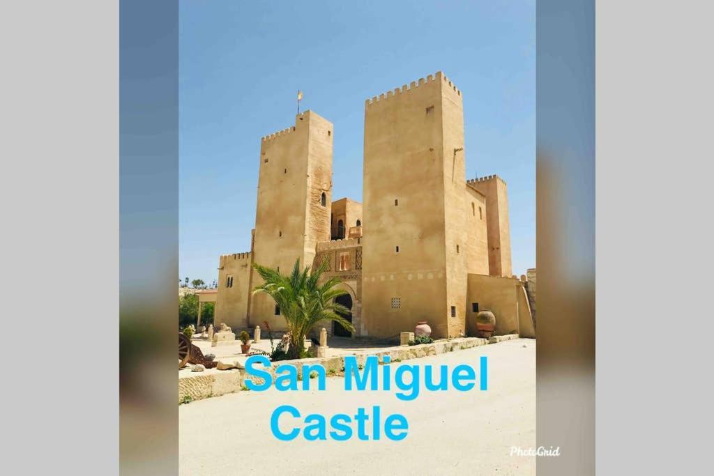 Lovely Apartment In Cabo Roig Near Beach أوريويلا المظهر الخارجي الصورة