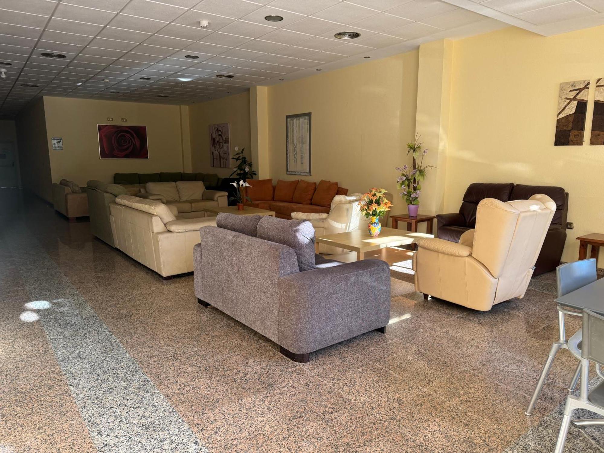 Lovely Apartment In Cabo Roig Near Beach أوريويلا المظهر الخارجي الصورة